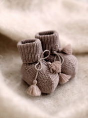 chaussons_bebe_taupe_720x