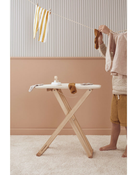Planche à Repasser en Bois - Kids Concept – Image 2