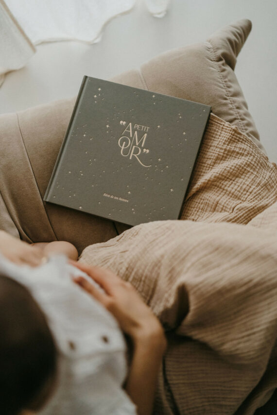 Livre Naissance Petit Amour Sauge - Zakuw – Image 2