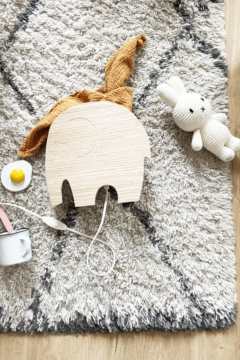 Applique Murale Eléphant - April Eleven – Image 2