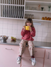 SWEATSHIRT_JUNO_VELVET_RASPBERRY_PANTALON_GLORY_TAUPE_GRENADES_2 SWEATSHIRT_JUNO_VELVET_RASPBERRY_PANTALON_GLORY_TAUPE_GRENADES_2
